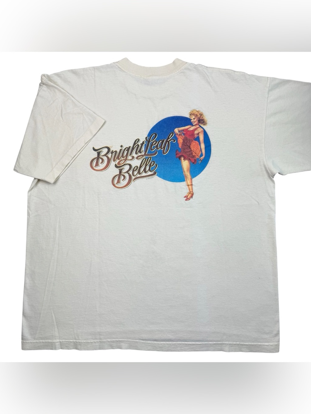 VTG 90s Carolina Gold Bright Leaf Belle Cigarettes Sexy Pin-Up Girl t-shirt XL